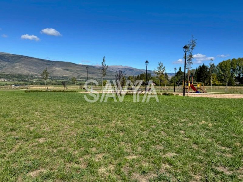 Foto b3c0cb25-47a8-4fad-852d-de701a50e685. Xalet amb calefacció aparcament a Prats i Sansor