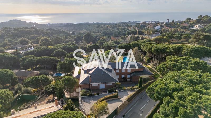 Foto 1451bdd2-3896-4a85-8677-e772481c3fda. Casa con riscaldamento parcheggio piscina in Les Bilbenyes Sant Vicenç de Montalt