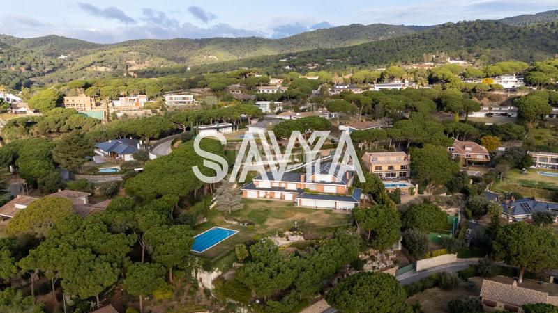 Foto 1bd8f65c-9f3c-4008-852c-9a562196c3a5. Casa con riscaldamento parcheggio piscina in Les Bilbenyes Sant Vicenç de Montalt