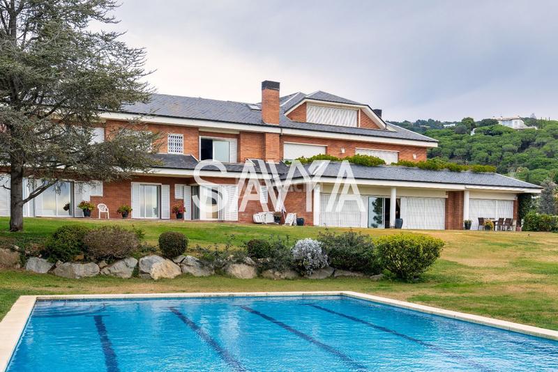 Foto 78a59b14-8b38-494d-a5a4-5f3dbf91e353. Casa con riscaldamento parcheggio piscina in Les Bilbenyes Sant Vicenç de Montalt