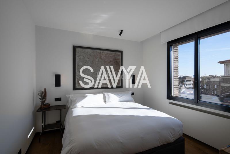 Foto 0f8b1b66-4997-4e36-8965-0d2db60a2147. Location attique avec chauffage parking dans Tres Torres Barcelona