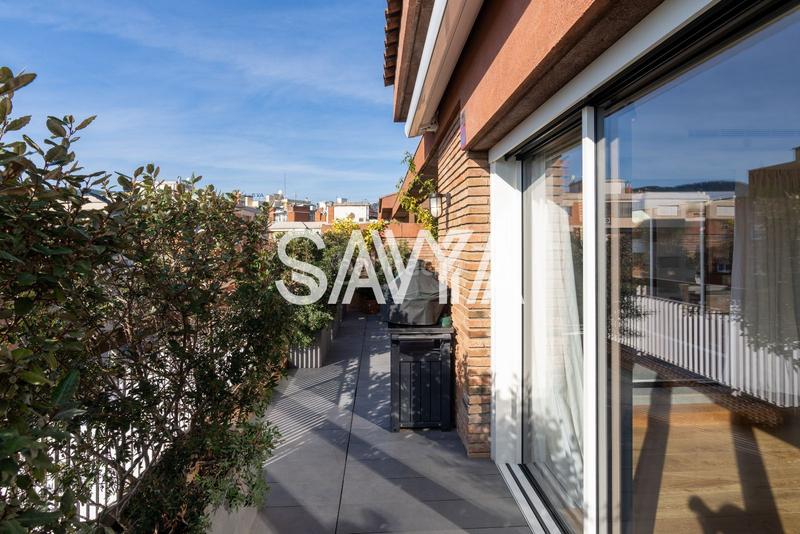 Foto a0966a4d-825f-40dc-8dc4-f6fe7d242010. Rent penthouse with heating parking in Tres Torres Barcelona