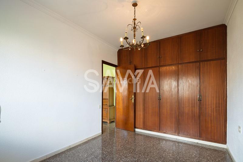 Foto f883bc41-08e7-41ae-a3a9-8eb7b86da485. Pis a Hostafrancs Barcelona