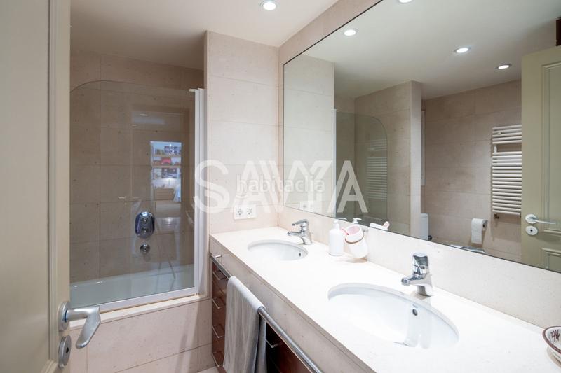 Foto 4cc41749-a163-4d0e-a5c7-f11c54aaa2f5. Etagenwohnung mit parking in Sant Gervasi - Galvany Barcelona