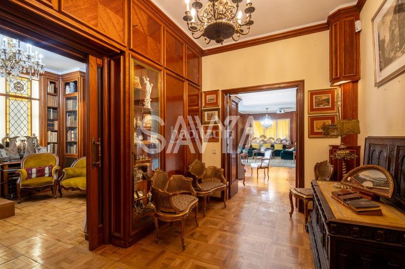 Foto 389cb4e9-e6ef-4e06-b14b-cacb6a352ed9. Pis amb calefacció aparcament piscina a Pedralbes Barcelona