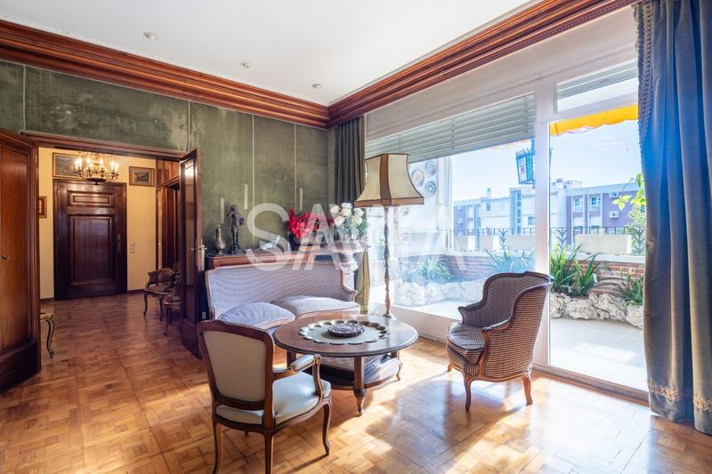 Foto 5d8fb50e-96b4-4501-8238-062ffd5740cd. Pis amb calefacció aparcament piscina a Pedralbes Barcelona