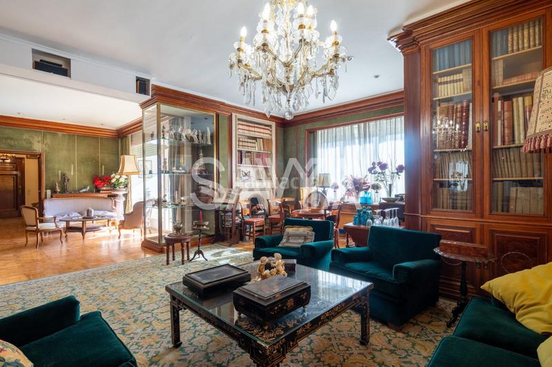 Foto e1819d81-d94c-4fe0-81f0-b144ae21e736. Pis amb calefacció aparcament piscina a Pedralbes Barcelona