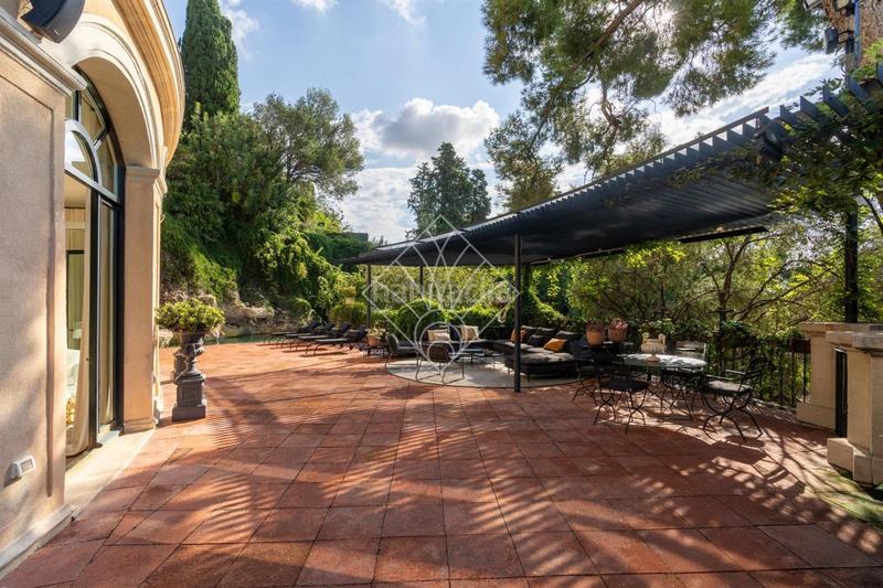 Foto 84176b27-e0de-4b99-9b07-a0daf428a79b. Casa exclusiva casa en el corazón en Putget - Farró Barcelona