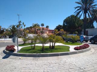 Affitto Locale commerciale in Montemar. Local con mucha visibilidad en alquiler