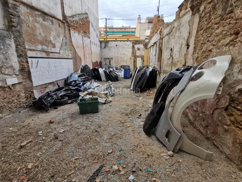 Foto dba2bc16-fc4d-41eb-879a-36cfeb9c5871. Terreno residencial solar en venta en Sant Crist. en Badalona