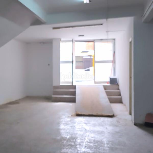 Foto 4e8367c5-527d-44d7-9994-ebc27f3e958d. Local commercial dans Llefià Badalona