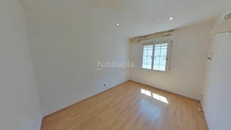 Foto ae6b00e1-5e03-498a-8ab8-495cdb20cec5. Appartamento in Lloreda Badalona