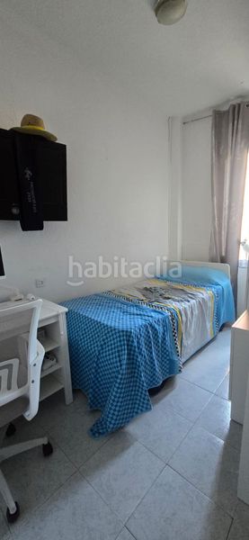 Foto 1b8916f1-5031-4770-bda8-1f177bb6a9e7. Edificio en pau claris 18 edificio en venta , 5 dormitorios. en Santa Coloma de Gramenet