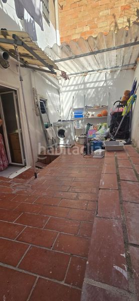 Foto 5640acae-1546-4d6d-a7f6-e44cde67a15a. Edificio en pau claris 18 edificio en venta , 5 dormitorios. en Santa Coloma de Gramenet
