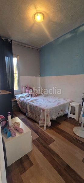 Foto 7713420b-b879-4328-b809-31ac72e9d555. Edificio en pau claris 18 edificio en venta , 5 dormitorios. en Santa Coloma de Gramenet