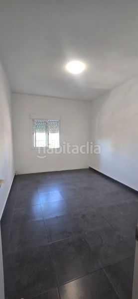 Foto c43460a2-4e62-4edd-9abf-2cf552e745a5. Edificio en pau claris 18 edificio en venta , 5 dormitorios. en Santa Coloma de Gramenet