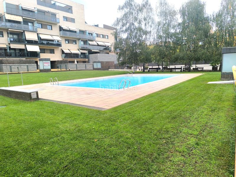 Foto 2eb87481-2b72-4dfc-8e90-2a79bec2a77f. Àtic amb calefacció aparcament piscina a Can Llong Sabadell