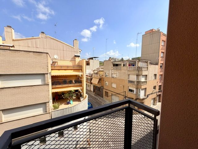 Foto ba08dcbd-df73-4f19-a354-b758dfc9a1f0. Loft a Cementiri Vell Terrassa