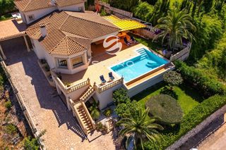 Xalet  El montgó. Villa de lujo con vistas panorámicas al mediterráneo  el montgó,