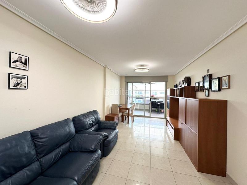 Foto 0dd975fb-89aa-44a9-8556-6742efc5d934. Piccolo appartamento con parcheggio piscina in Bulevar-Puerta Mítica Vila Joiosa (la)