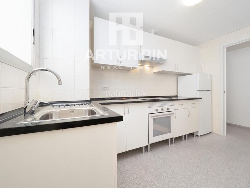 Foto 848e1f80-764c-422b-8e01-4199098fc11b. Apartament a plaza el palleter a Zona Campus Universitario Burjassot