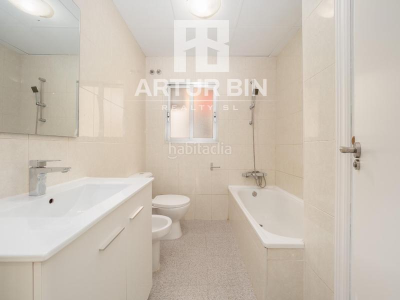 Foto d357ab1a-bb3b-42f1-93b8-b58cb9951bf4. Apartament a plaza el palleter a Zona Campus Universitario Burjassot