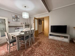 Casa adossada a Algemesí