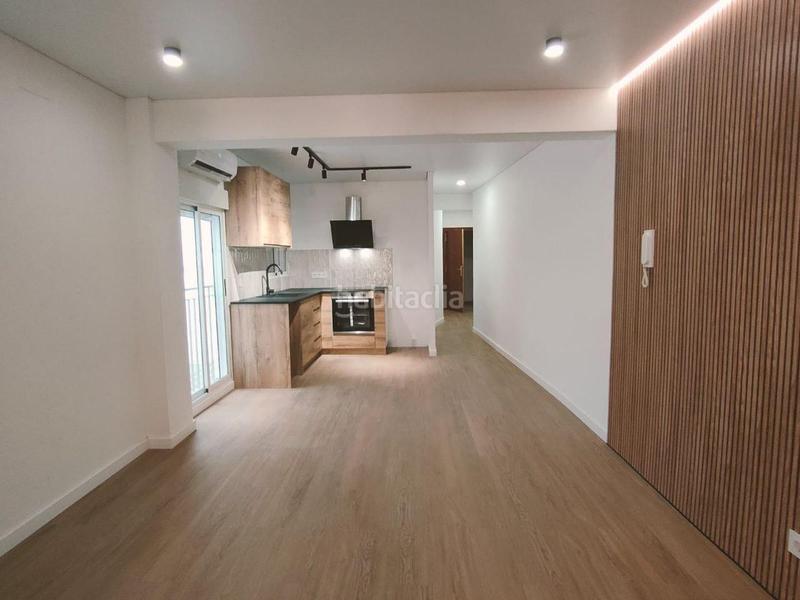 Foto 85eaf8a1-ed70-45c3-95a5-6e056aea7339. Apartamento en Parc Central Paterna