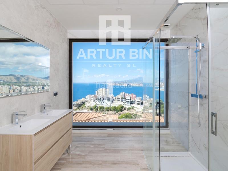 Foto 59879811-0e1c-451a-8fb8-8ef8b3bc0f99. Chalet mit parking pool in Rincón Alto Benidorm