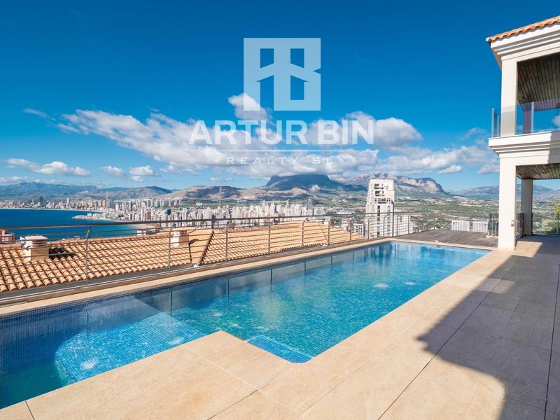 Foto 49e1853b-151d-409e-b384-831acce406a8. Chalet with parking pool in Rincón Alto Benidorm