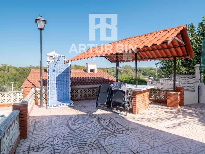 Foto 275e1f33-19d2-4f8d-bd92-490a35f137e7. Semi detached house with pool in Riba - roja de Túria