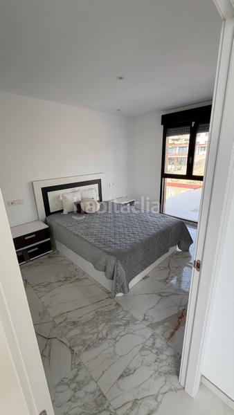 Foto 8b3300fb-f61c-4b42-8b3b-e53afa96acb8. Chalet mit parking pool in balcón de Finestrat-terra marina Finestrat