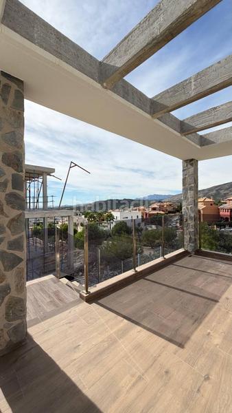 Foto 538e0986-758d-4aa4-9004-1ef14ddcfbe5. Chalet with parking pool in balcón de Finestrat-terra marina Finestrat