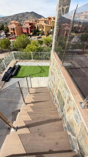 Foto 85d90da3-becf-4c8b-a115-1cf7c8ac64ba. Chalet en balcón de Finestrat-terra marina Finestrat