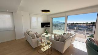 Zweistöckige Wohnung in Montebello - Nou Espai