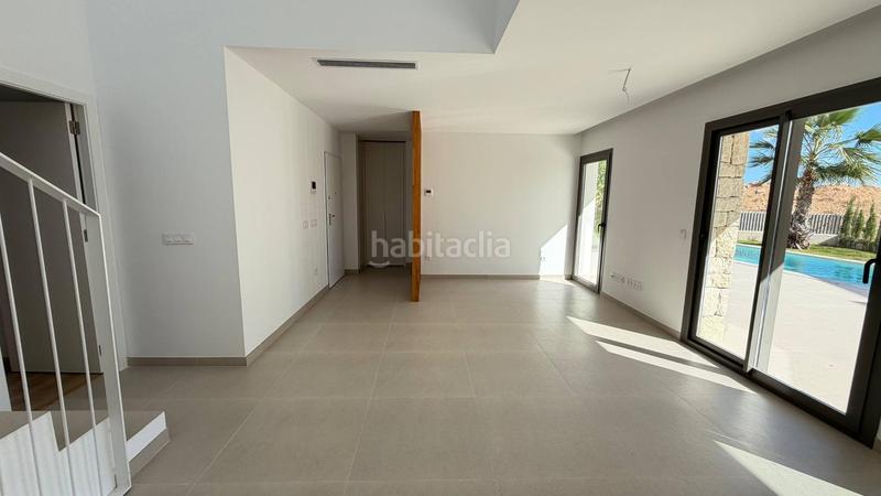 Foto f6697ef3-ebc4-42a2-b51f-f5edcbf7c94c. Chalet with pool in Golf Bahía Finestrat