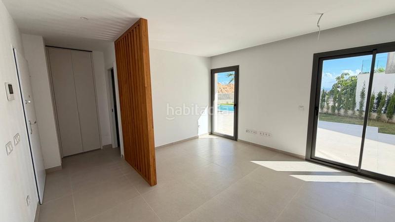 Foto 7ef88d7d-fb6e-43bf-8cec-1acb3e6e141a. Xalet amb piscina a Golf Bahía Finestrat