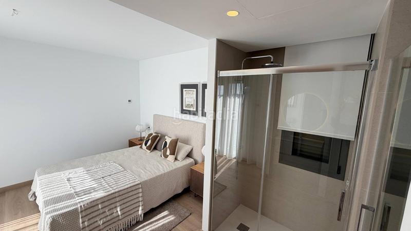 Foto fcbfc192-998c-419d-894d-9645441e6a80. Casa pareada en Golf Bahía Finestrat