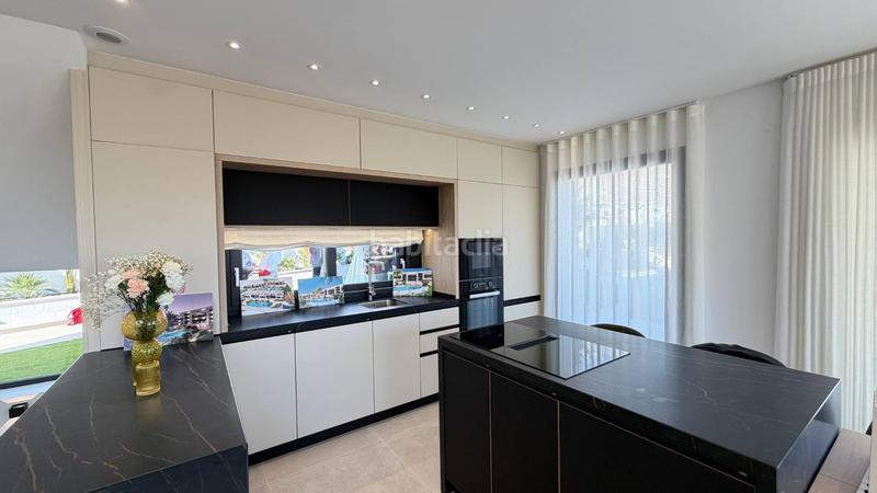 Foto 117b0891-ac10-4490-be41-ca6eea56beec. Chalet avec piscine dans Golf Bahía Finestrat