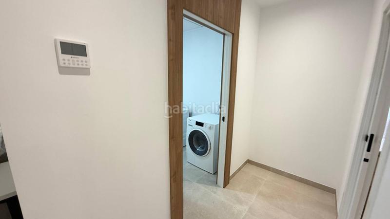 Foto f725f62b-0393-4d02-b0c0-783e9b0d3390. Chalet avec piscine dans Golf Bahía Finestrat