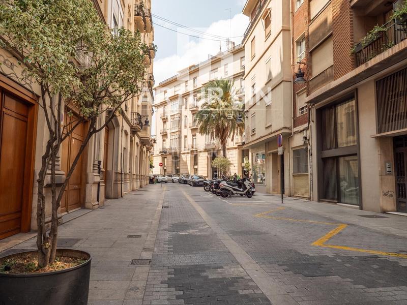 Foto 81301c14-a379-4e72-9ae4-29d5f42f17a6. Local comercial a La Xerea Valencia