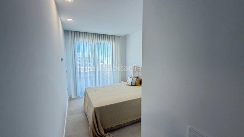 Foto d1c6b01a-3832-4785-964f-9646b1d3bac1. Location appartement avec piscine dans balcón de Finestrat-terra marina Finestrat