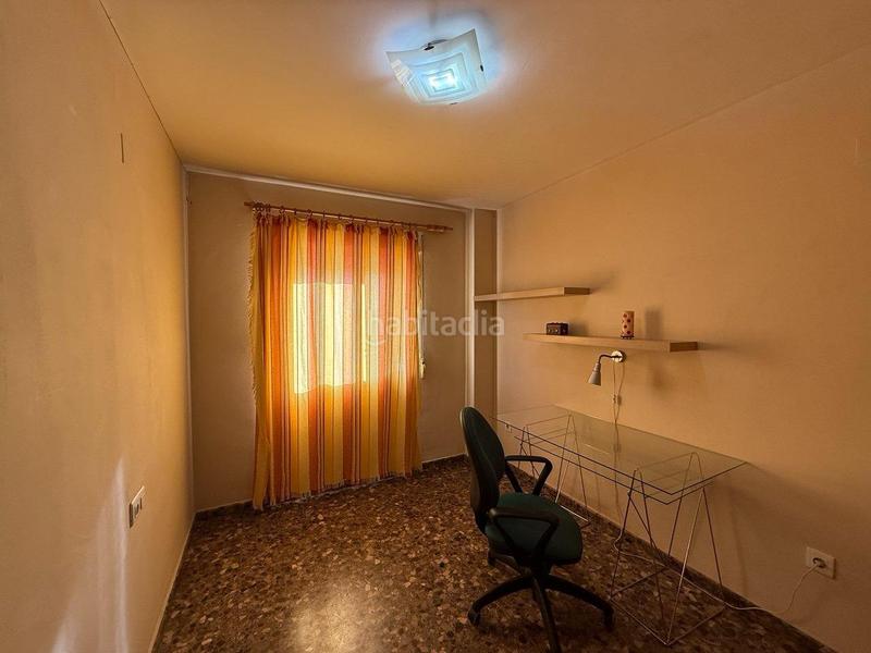 Foto 48d1472e-aa2c-48c8-83d2-a97f1111d5c2. Affitto piccolo appartamento con parcheggio in La Petxina Valencia