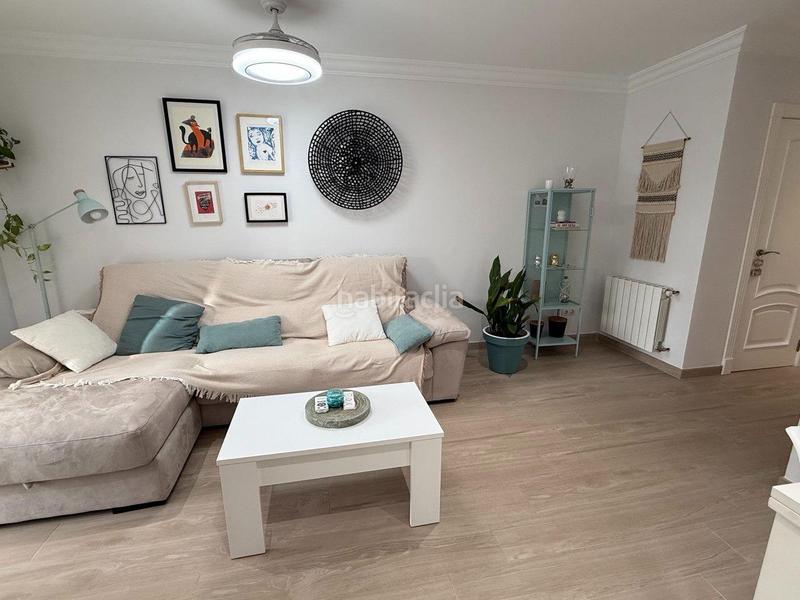 Foto 3eebf92e-f11e-464a-ab8e-1b2f9748bce2. Location maison jumelée avec chauffage parking piscine dans Pobla de Vallbona (la)