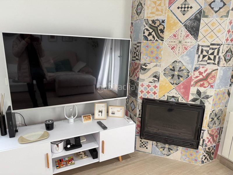 Foto b05cc4f9-c614-4dcb-8dcf-23ec7968f51c. Location maison jumelée avec chauffage parking piscine dans Pobla de Vallbona (la)