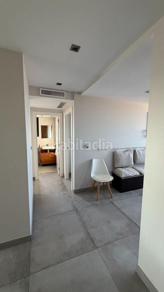 Foto 0d8295cb-f6d7-46d6-b13c-58ca5b43d5c3. Àtic amb aparcament piscina a Penya-Roja - Avda. Francia Valencia