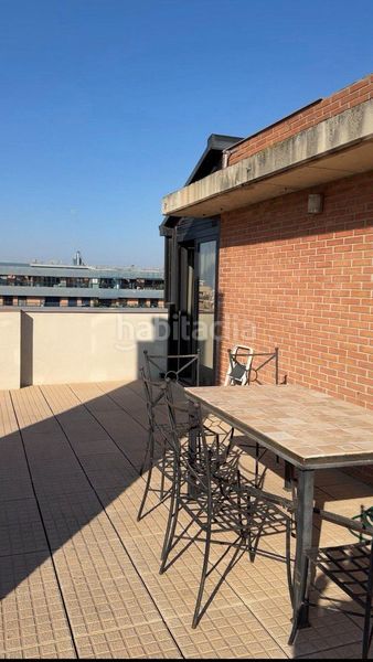 Foto 979d50df-d73e-499f-859f-294d4042b60a. Àtic amb aparcament piscina a Penya-Roja - Avda. Francia Valencia