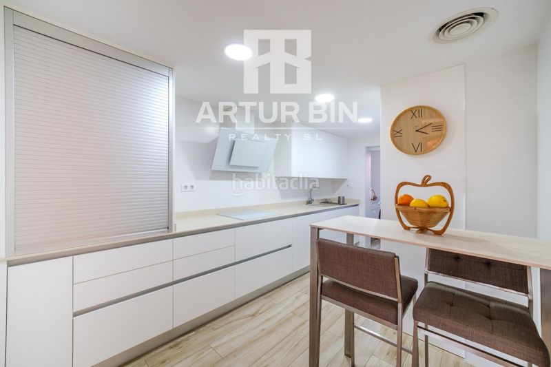 Foto 07e0d92e-4e63-4f93-b06b-2ba4ecfcb0f5. Casa adossada amb aparcament piscina a Mas Camarena Bétera