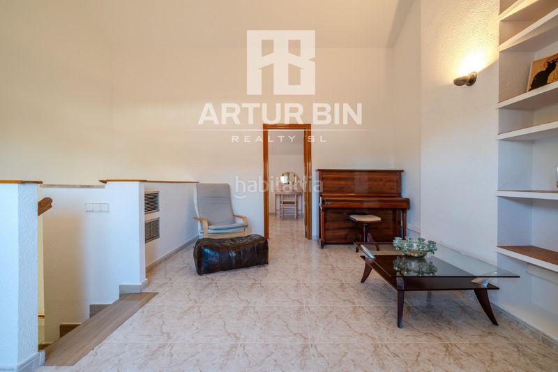 Foto 0ae6813f-e320-490e-82aa-44a106892afc. Casa adossada amb aparcament piscina a Mas Camarena Bétera