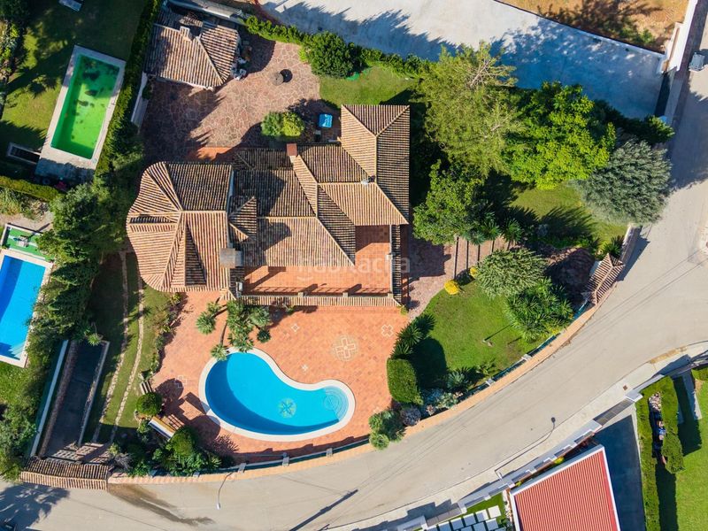 Foto 93ba4d83-9d51-4e0c-8ae9-82f3ffc6f10a. Casa adossada amb piscina a Olimar-Carambolo-Atalaya de Levante Chiva